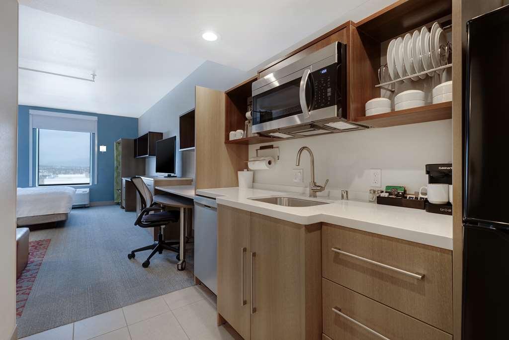 Home2 Suites By Hilton Las Vegas I-215 Curve Номер фото